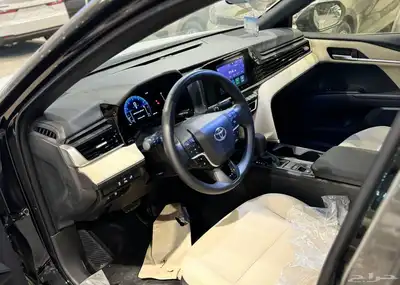 تويوتا كامري 2025 E بنزين اصفار ( بأقل سعر ) 9