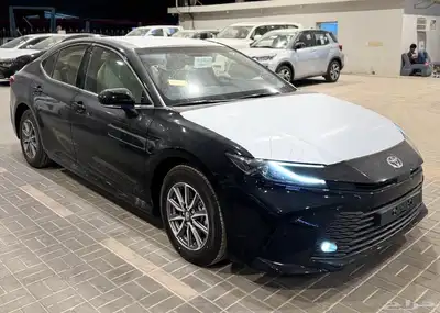تويوتا كامري 2025 E بنزين اصفار ( بأقل سعر ) 2