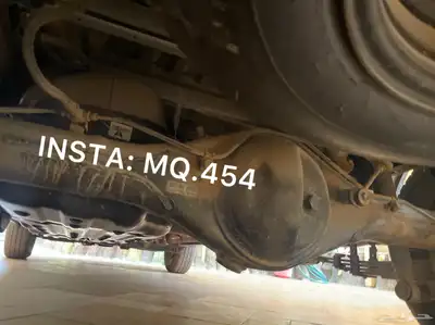 هايلكس 2015 اصفار بطاقه جمركيه 28