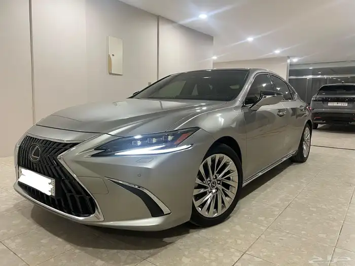تم البيع لكزس 350 ES بريمي DD أعلى فئة 2023 لون تيتانيوم 1