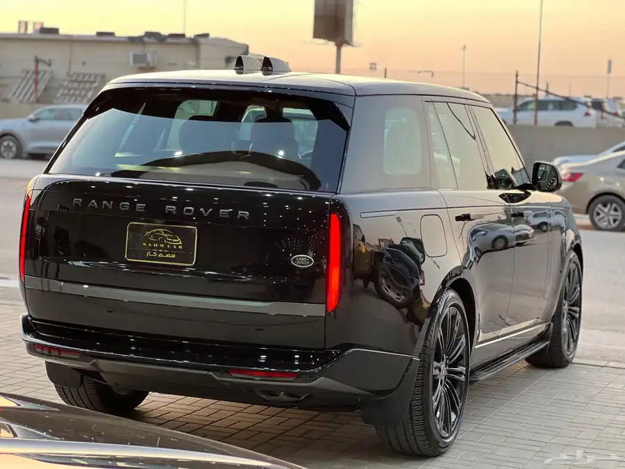 رنج روفر فوج HSE v8 موديل 2023 6