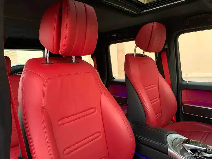 مرسيدس G500 معدل الى G63 موديل 2020 بحالة الوكاله 32