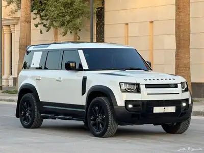 لاندروفر ديفندر موديل 2020 بحاله ممتازه 25