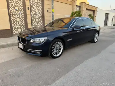 BMW 730 2013 0