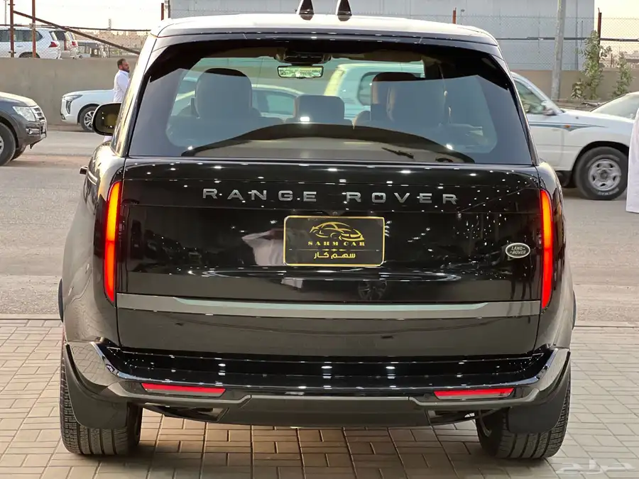 رنج روفر فوج HSE v8 موديل 2023 8