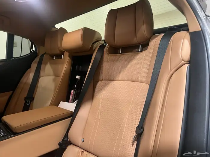 تم البيع لكزس 350 ES بريمي DD أعلى فئة 2023 لون تيتانيوم 55