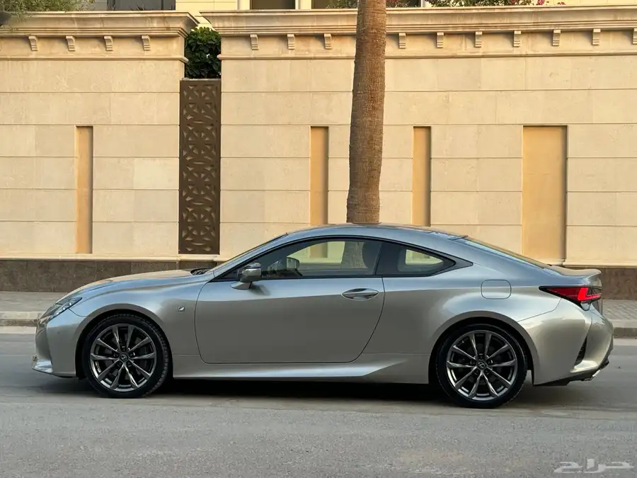 لكزس RC350 F موديل 2020 ممشى 70 الف تشيكات وكاله index