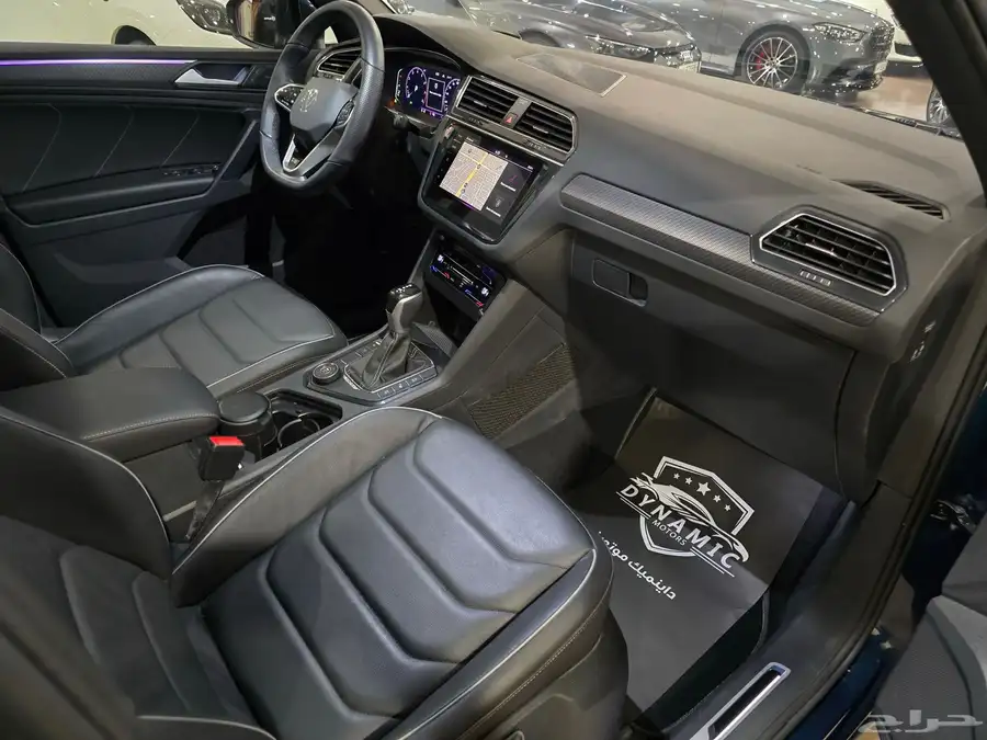 فولكس واجن تيجوان R-Line 2022 10