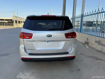 كرنفال كيا 2020ديزل مكينه 2200 ماشي 93الف 11راكب 23