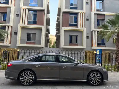 Audi A8 s line 2018 مخزن 5
