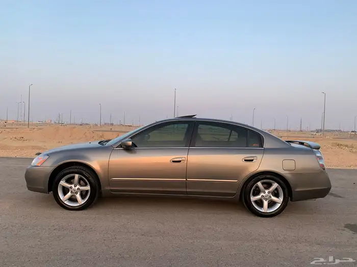 التيما 2006 ستة سلندر 5