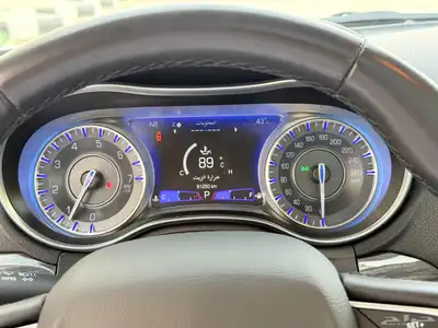 كرايزلر C300 2021 14