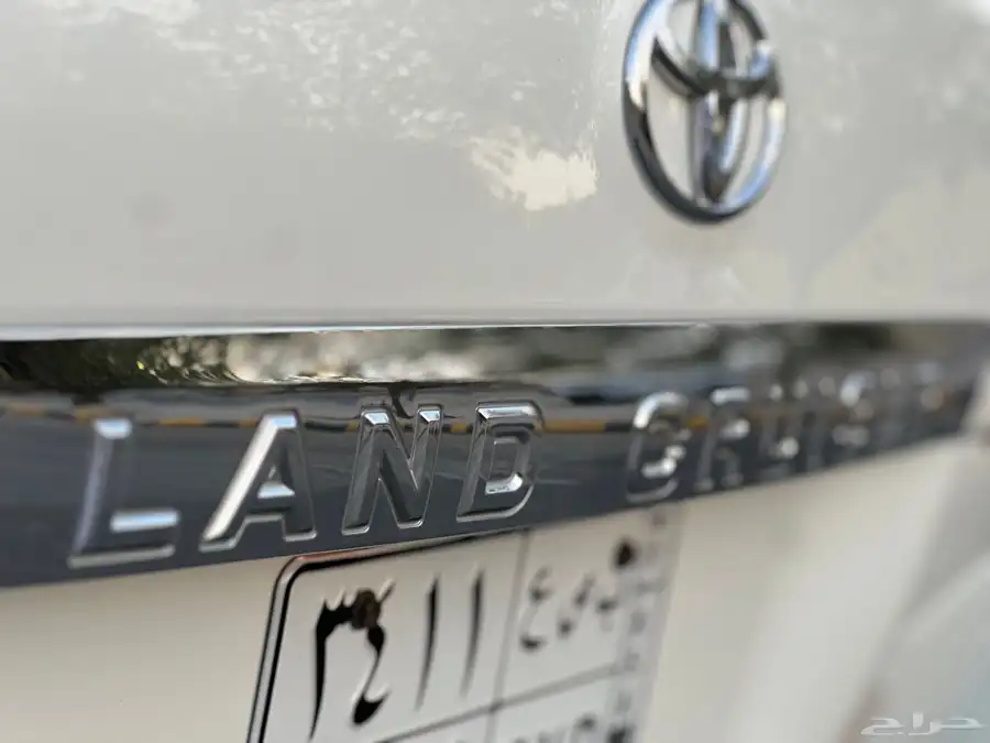 للبيع جيب لاندكروزر ((GXR 2011 نظيف جدا )) 29
