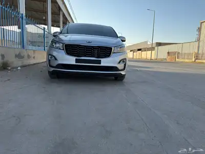 كرنفال كيا 2020ديزل مكينه 2200 ماشي 93الف 11راكب 36