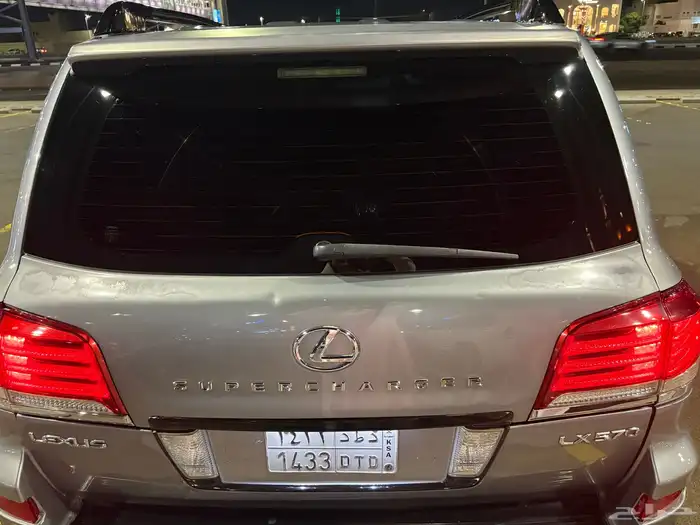 لكزس 2009 10