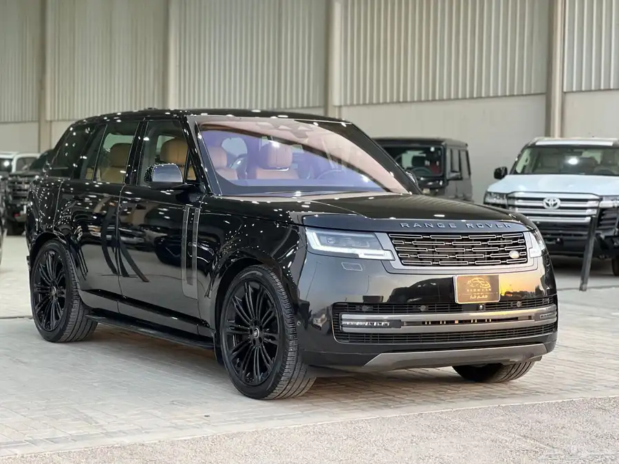 رنج روفر فوج HSE v8 موديل 2023 1