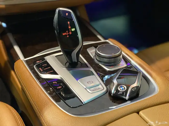 بي ام دبليو 730Li 2021 ( العداد 55 الف ) بحالة الوكاالة 23
