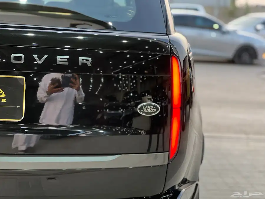 رنج روفر فوج HSE v8 موديل 2023 9