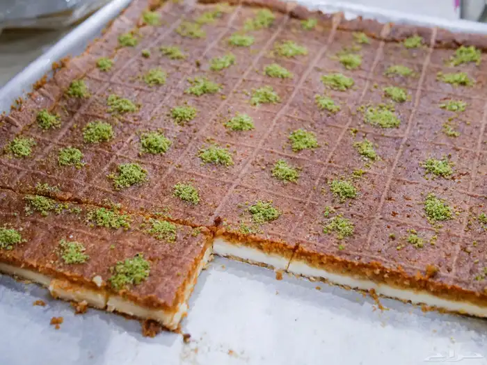 معمل لتوريد الحلويات للمحلات والكافيهات 4