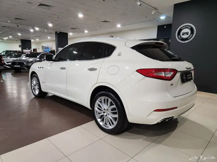 مازيراتي ليفانتي Q4 2020 5