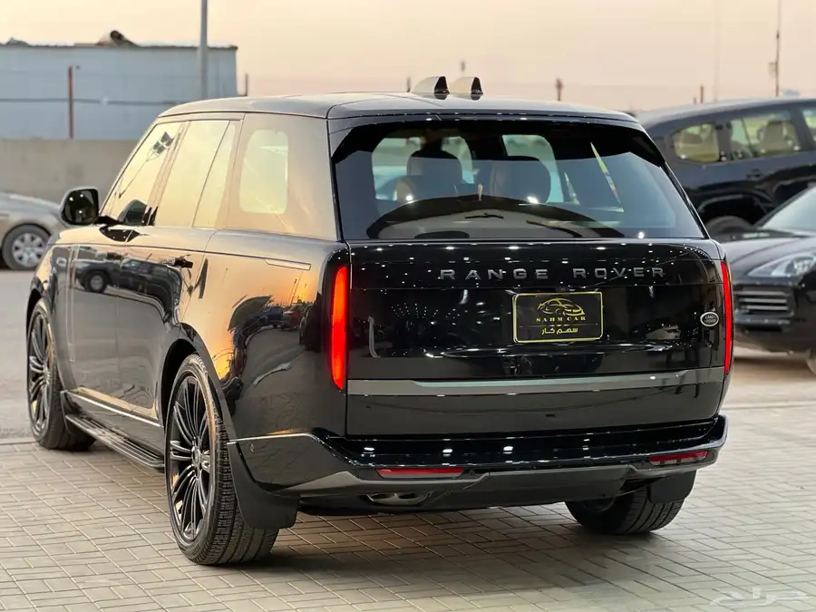 رنج روفر فوج HSE v8 موديل 2023 7