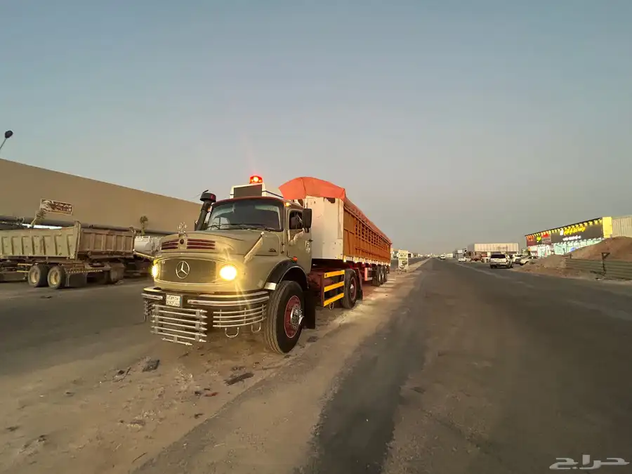 للبيع مديل 81 فحص جديد استماره جديده كرت تشغيل جهاز تتبع 0