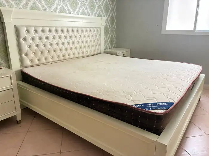 غرفة نوم راقية للبيع 4