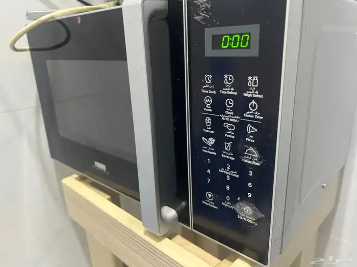 جهاز مكرويف و غلايه هوائية و حماص الخبز توستر 4