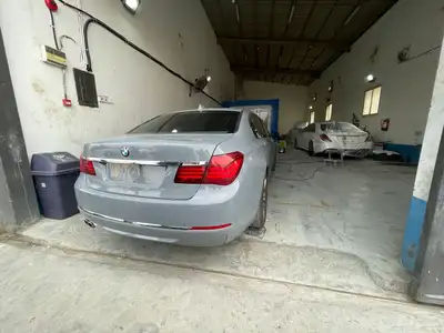 ورشة صيانة سيارات وسمكره ودهان 2