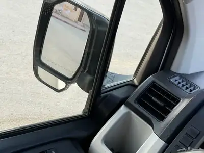 تويوتا هايس سقف عالي 2022 11