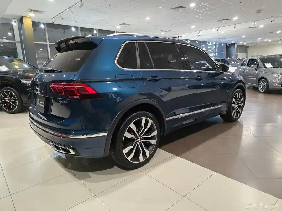 فولكس واجن تيجوان R-Line 2022 4