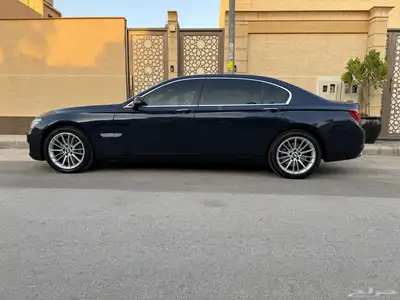 BMW 730 2013 7