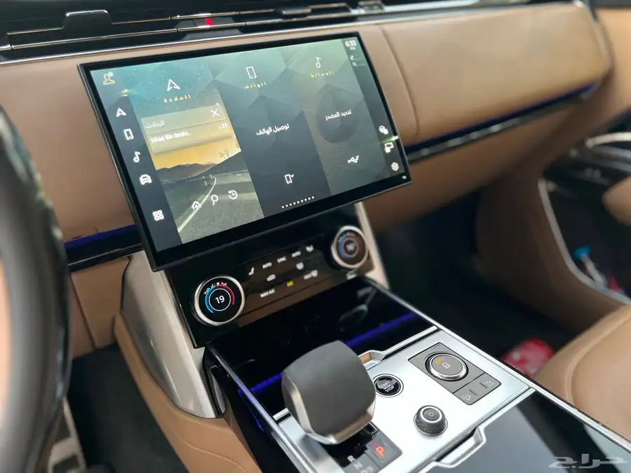 رنج روفر فوج HSE v8 موديل 2023 15