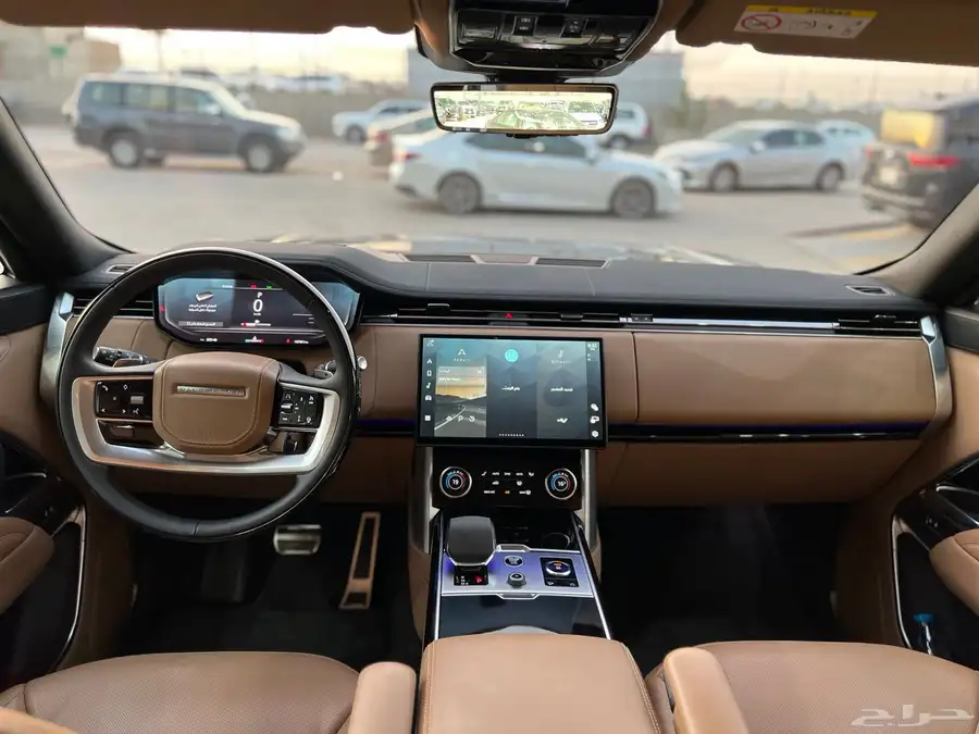 رنج روفر فوج HSE v8 موديل 2023 11
