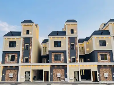 البيع شقق ارضي بحوش مداخل سيارة موقع متميز جدا وسط الخدمات 0