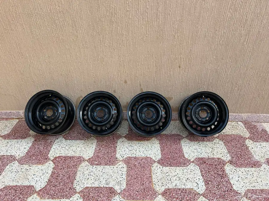 اربع جنوط صينيه لون اسود ل هايكس يبانيه 0