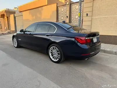 BMW 730 2013 5