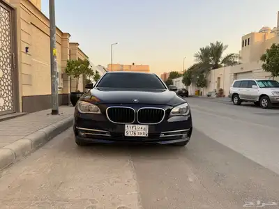BMW 730 2013 1