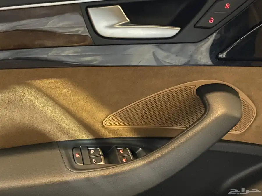 أودي A8 L 2016 V6 بحالة نظيفة جدا 25