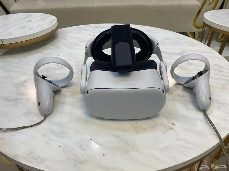 Vr meta quest 2 للبيع نظيفه 0