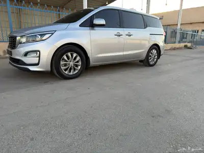 كرنفال كيا 2020ديزل مكينه 2200 ماشي 93الف 11راكب 21