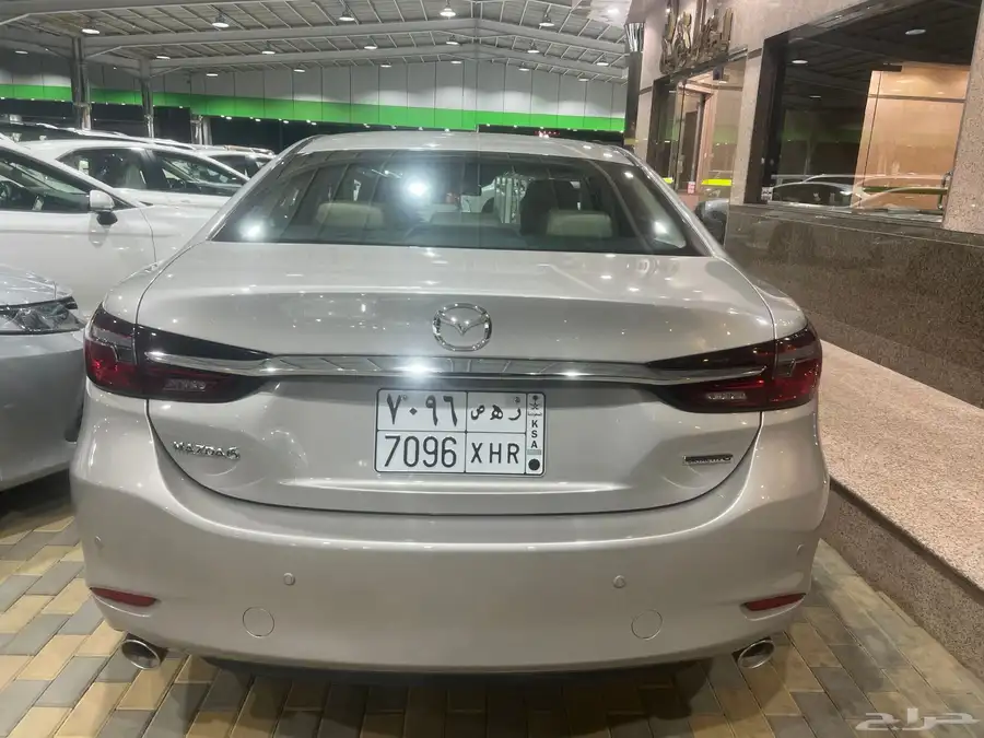 مازدا 6 موديل 2025 عداد 3 900 كيلو لون بيج 4