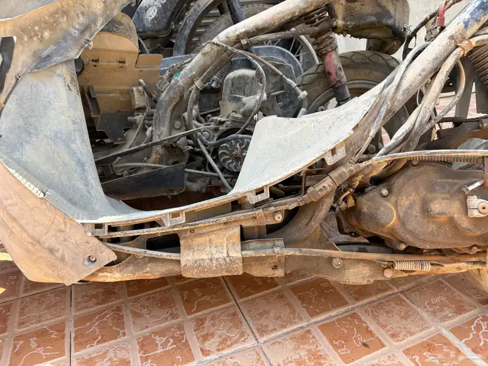 دباب هوندا عجيب قطع تشليح 0