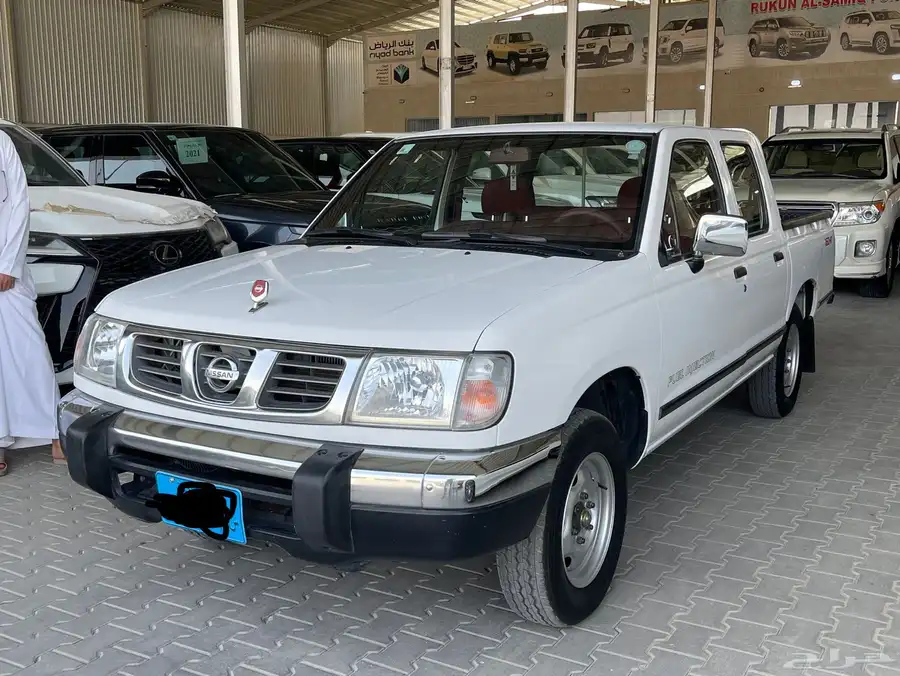 للبيع ددسن غمارتين 2004 دركسون عادي مخزن 1