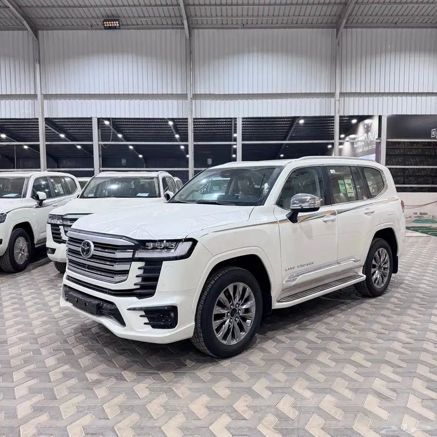 لاند كروزر Vxr نص فل بريمي 2025 1