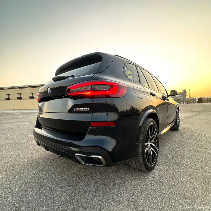 بي ام دبليو X5 M 2022 6