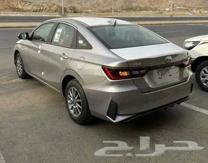 تويوتا يارس واى استاندر سعودى 2026 فضي بيج 7