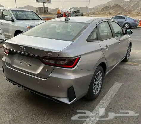 تويوتا يارس واى استاندر سعودى 2026 فضي بيج 6