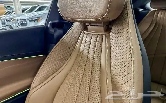للبيع مرسيدس CLE450 موديل 2025 اصفار وارد كندا 12