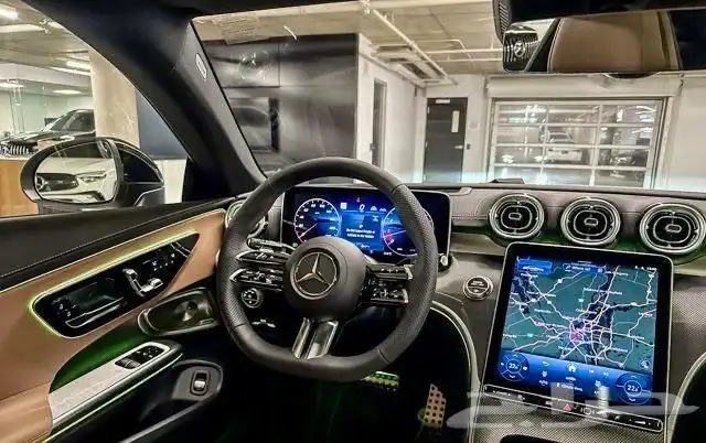 للبيع مرسيدس CLE450 موديل 2025 اصفار وارد كندا 6